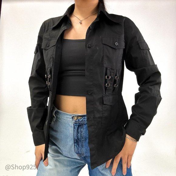 Black Cotton Buckle Blouse - Picture 7 of 7